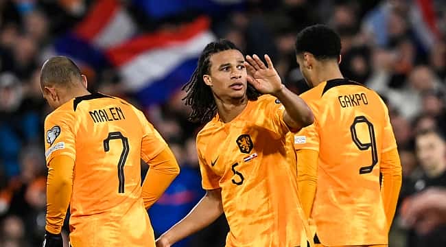 Hollanda'dan 19 korner, 3 gol