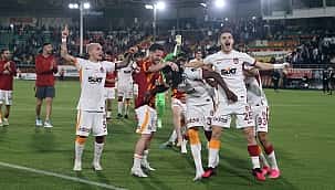 21. yüzyılın en iyi Galatasaray'ı oldu!