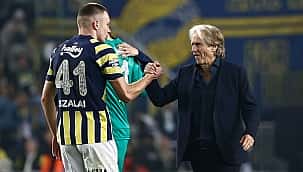 Fenerbahçe'de ''savunma'' alarmı!