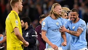 Manchester City lidere fark attı