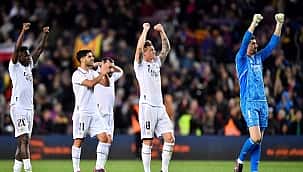 Real Madrid Nou Camp'ı susturdu! İşte tarihi anlar