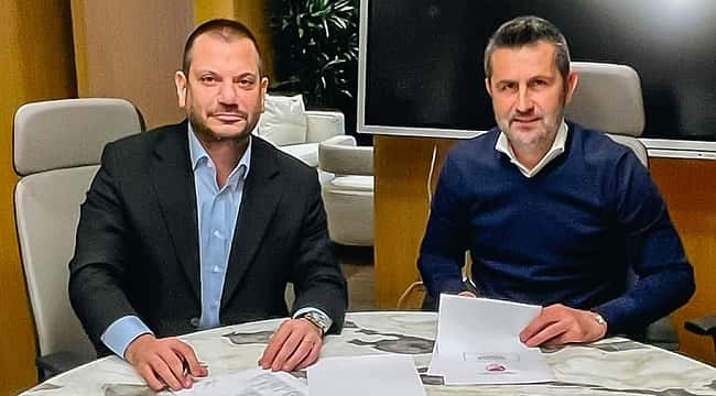 Trabzonspor yeni hocasıyla sözleşme imzaladı!