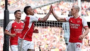 Arsenal sezonu 5-0'la bitirdi