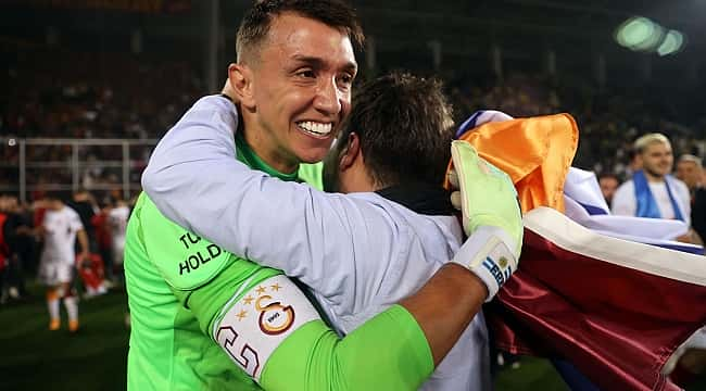 Fernando Muslera'dan 15. kupa