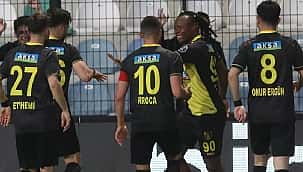 İstanbulspor'dan çok kritik 3 puan