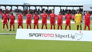 Ümraniyespor, Süper Lig'e veda etti! Evindeki yenilgi...