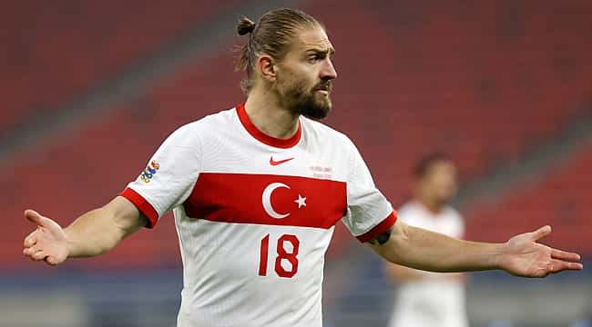 Başakşehir'den ayrıldı, yeni takımı belli oldu!