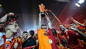 Mauro Icardi kalacak mı?