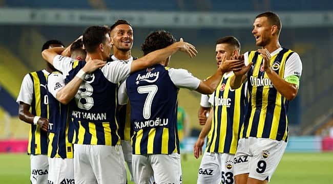 Fenerbahçe'den Kadıköy'de şov!