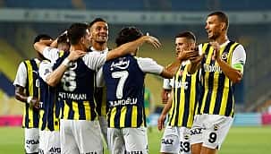 Fenerbahçe'den Kadıköy'de şov!