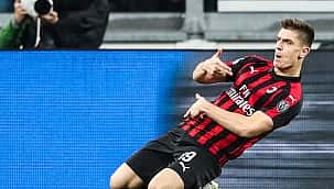 Polonyalı golcü Piatek, İstanbul'a geliyor!