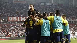 Fenerbahçe kayıpsız devam ediyor