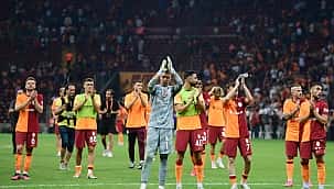 "Galatasaray'ı 10 kişi oynattı"