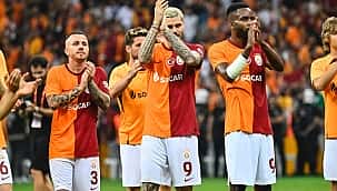 Galatasaray tur gecesini böyle kutladı! İşte o anlar