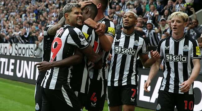 Newcastle 5 golle kazandı