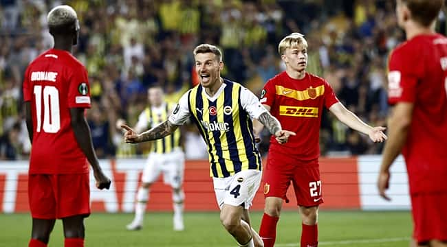 Fenerbahçe 3 puanla başladı