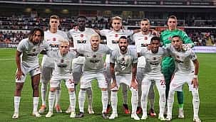 Galatasaray'da yıldız oyuncu imzayı atıyor!