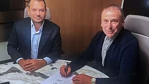 Boş sözleşmeye imza!