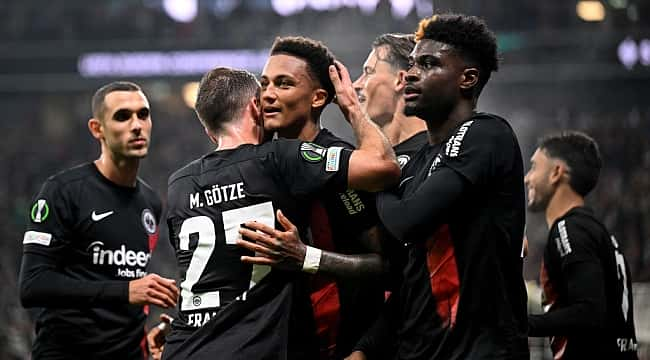 Frankfurt'tan yarım düzine gol!