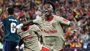 RC Lens pes etmedi, geri döndü! Arsenal kayıplarda