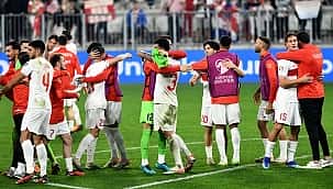 Maç sonu tarihi zaferi böyle kutladık! İşte o anlar...