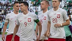 Szymanski ve Buksa attı, Polonya rahat kazandı!