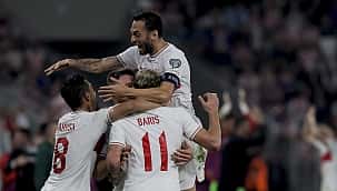 'Tarih yazdık, hocamızla güzel bir başlangıç yaptık'