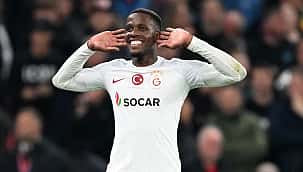 Wilfried Zaha'ya milli davet geldi! Eric Bailly ve Gradel...