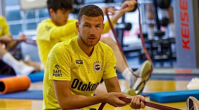 Edin Dzeko kendini sarj etti
