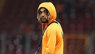 Galatasaray'dan sürpriz hamle! Sağ bek avı başladı