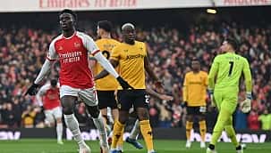 Arsenal zirveyi sevdi