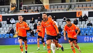 Başakşehir evinde 3 golle kazandı