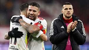 Benfica Avrupa Ligi biletini kaptı