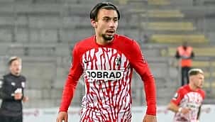 Beşiktaş'tan sol tarafa 19'luk gurbetçi oyuncu