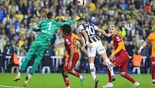 Kadıköy'deki dev derbide neler yaşandı? O anlar