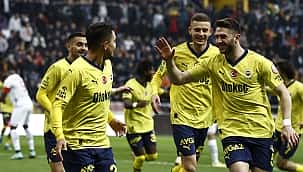 Kayseri'de 7 gol, 2 kırmızı kart!