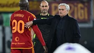 Roma'da 3 kırmızı, 2 gol