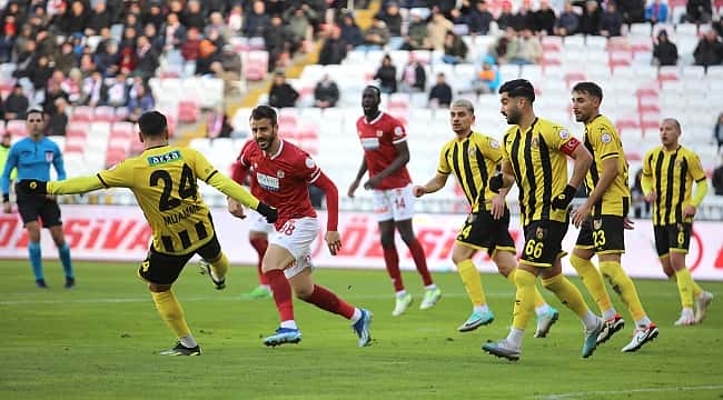 Sivasspor'a evinde tek gol yetti, 3 puan geldi