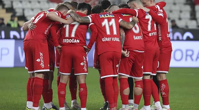 Antalyaspor 2 golle geri döndü