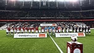 Beşiktaş - Kasımpaşa maçında neler yaşandı?