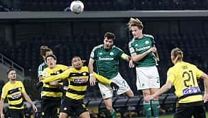 Fatih Terim'in Panathinaikos'u uzatmada yıkıldı