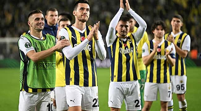 Fenerbahçe'den ayrılık için izin istedi! Veda ediyor...