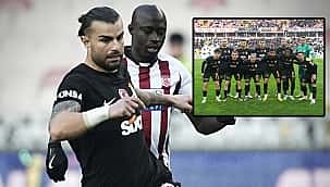 "Futbolcular, büyük takımda olduklarının farkında değil!"