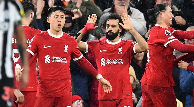 Gol düellosu Liverpool'un!