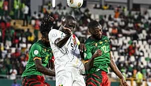 Kamerun kayıpla başladı