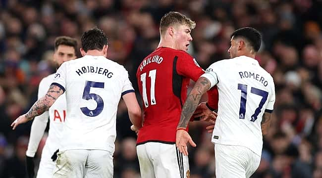 Old Trafford'da 4 gol var, kazanan yok