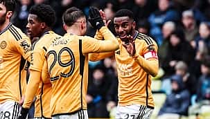 Yunus Akgün 11'de başladı, Leicester City turladı