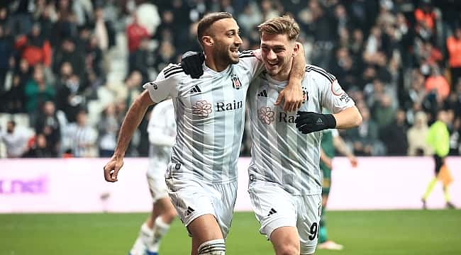 Beşiktaş ikinci yarıda açıldı