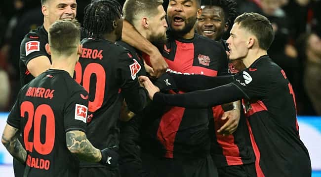 Leverkusen kazandı, Alonso adını tarihe yazdırdı