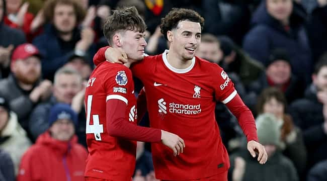 Liverpool Chelsea'yi ezdi geçti